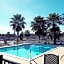 Quality Inn & Suites Leesburg Chain of Lakes
