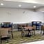 Microtel Inn & Suites by Wyndham Panama City