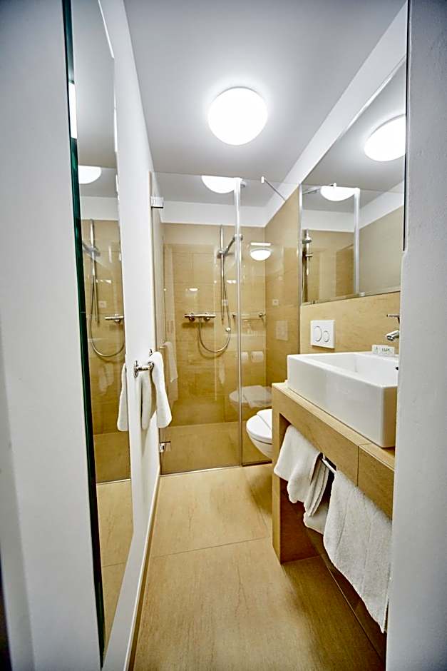 Madar Café Restaurant zum Fürsten