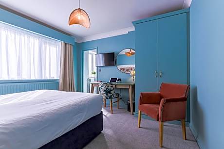 Cozy Double Room