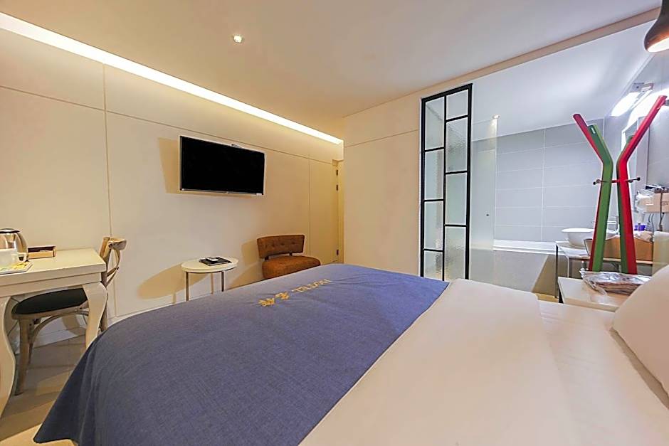 Myeongjak Hotel