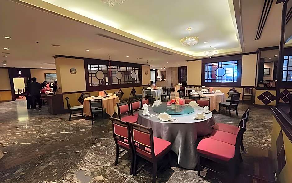 Charoen Thani Khon Kaen Hotel