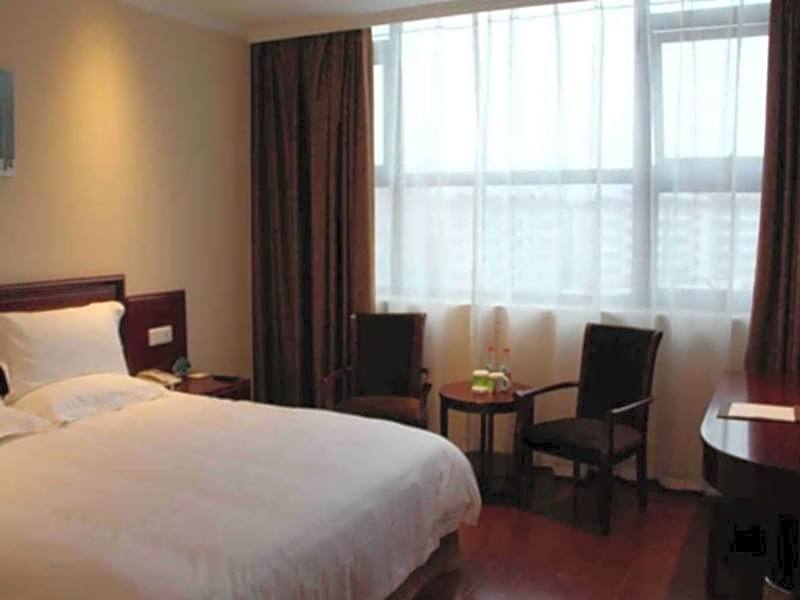 GreenTree Inn HeFei Shushan District West Changjiang Road Fengle Building Express Hotel