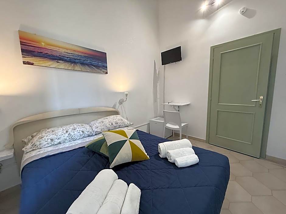 Bed and Breakfast Station