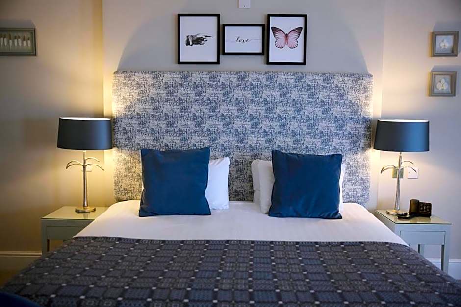 Mercure Gloucester Bowden Hall Hotel