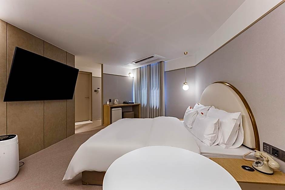 Brown Dot Hotel Cheonan Buldang