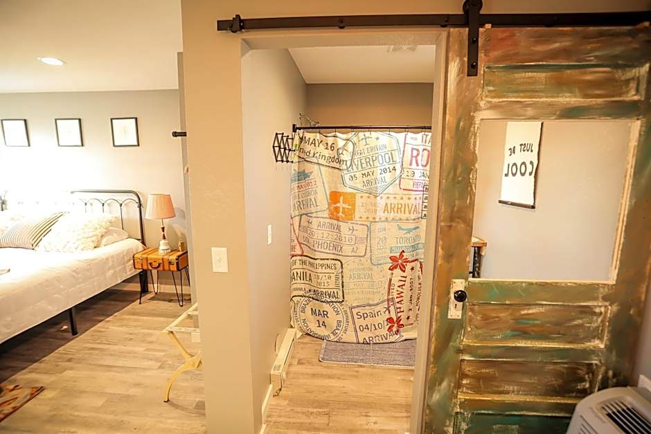 The Blue Buffalo Motel