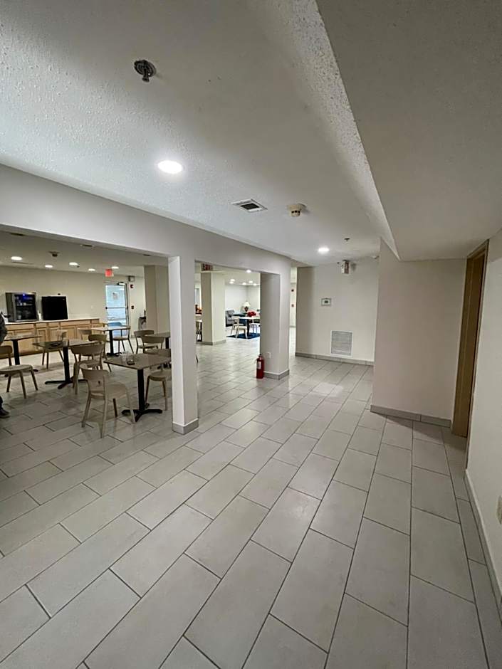 Clarion Pointe - Dillard near Blue Ridge Mountains