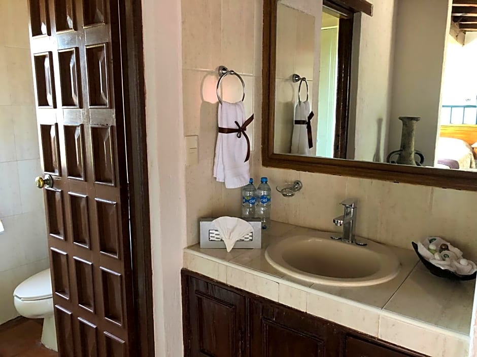 Villa San Jose Hotel & Suites