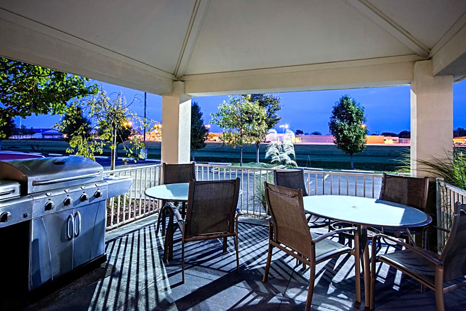 Candlewood Suites Perrysburg By IHG