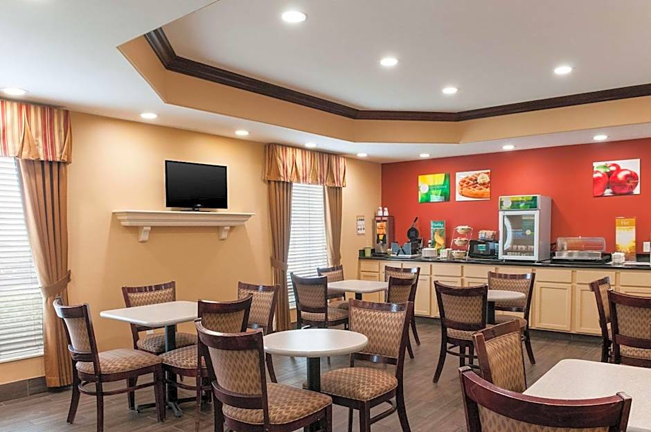 Quality Inn & Suites Houma