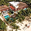 Azul Villa Esmeralda, by Karisma