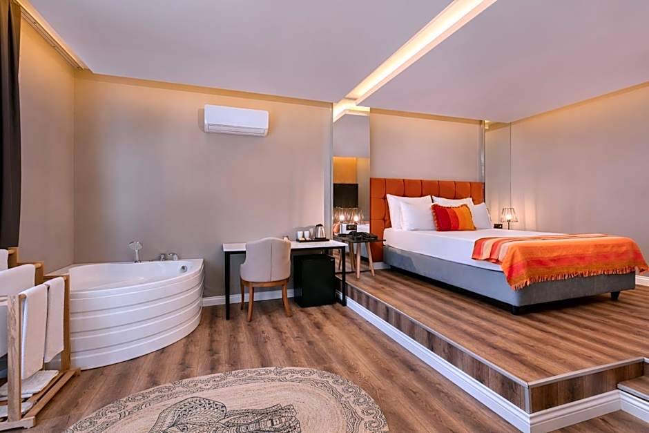 Azuu Boutique Hotel