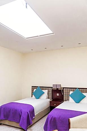 Economy Twin Room