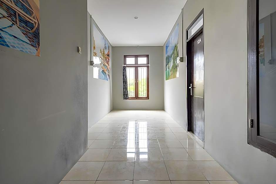 RedDoorz @ Jemursari Surabaya 2