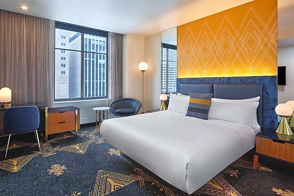 Photo 1 of 7 of 1 King Bed, Mobility Accessible, Roll in Shower