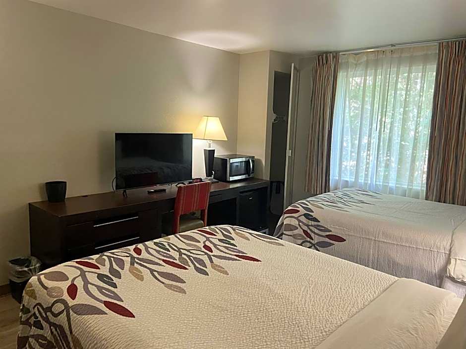 Red Roof Inn Pittsburgh - McKnight Rd