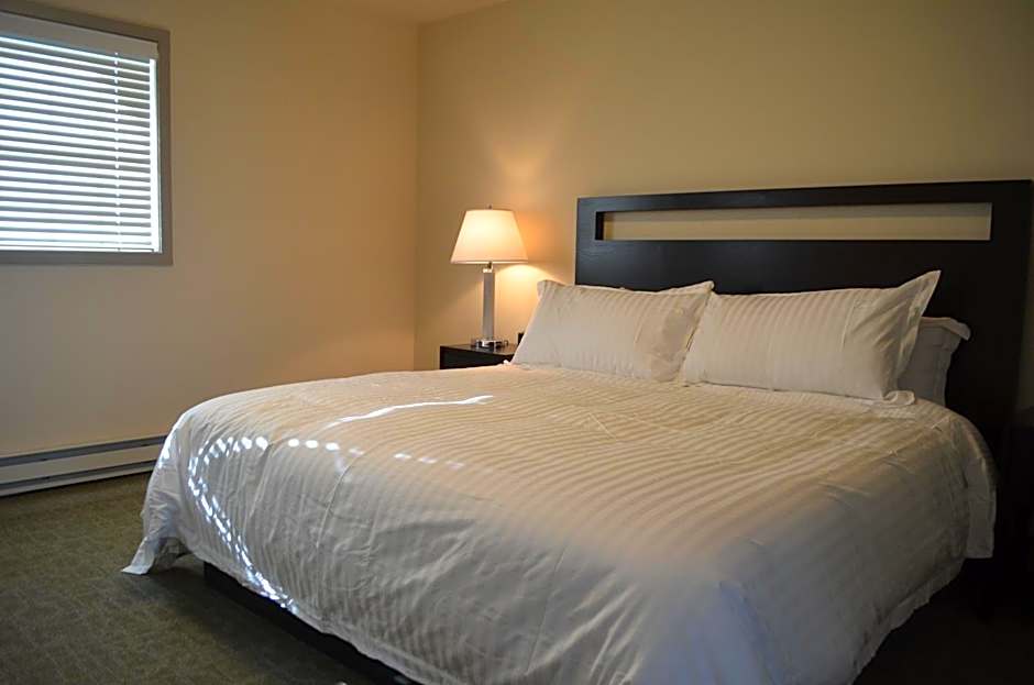 Photo 1 of 5 of Deluxe Suite