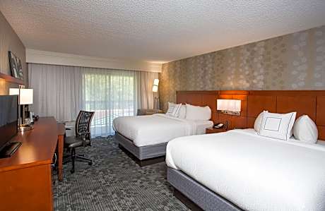 Room, 2 Double Beds, Accessible, Non Smoking (Mobility/Hearing Accessible, Tub)