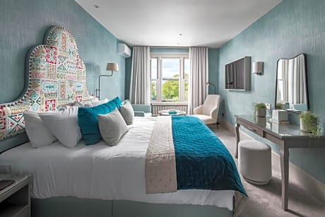 Refurbished Signature