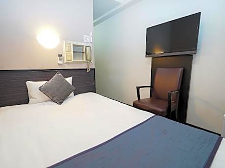 Single Room - Non-Smoking