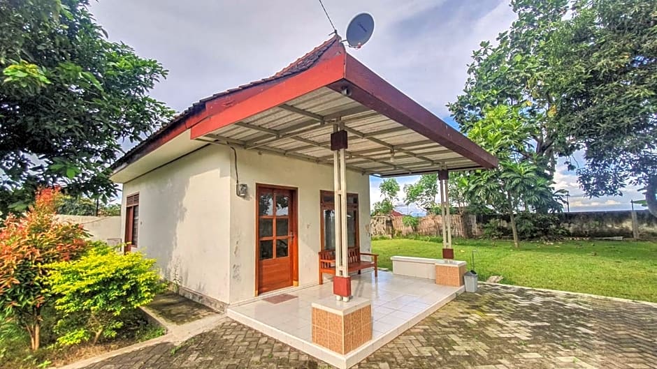 Villa Pakis Residence Banyuwangi