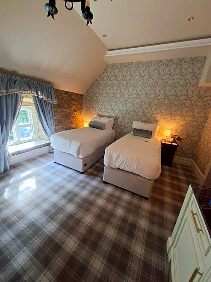 Kinnitty Castle Hotel