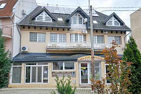 Major Panzió és Étterem