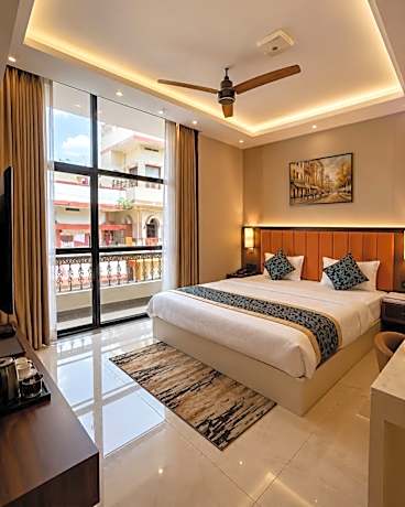 Queen Room With Balcony