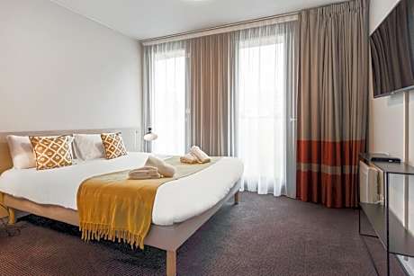 APARTMENT TWO BEDROOMS - T3