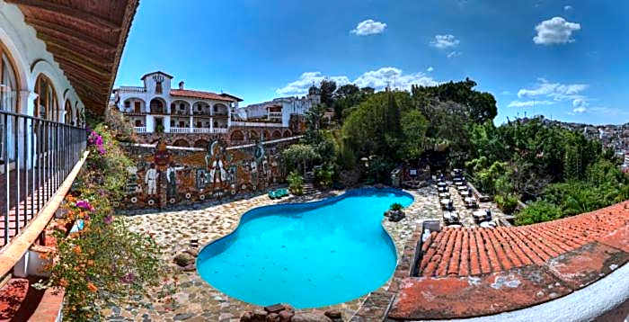 Photo 1 of 50 of Posada de la Mision, Hotel Museo y Jardin