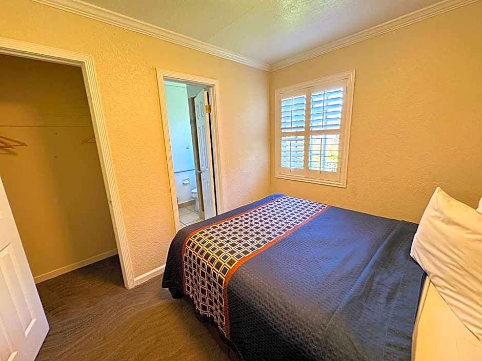 Tamalpais Motel