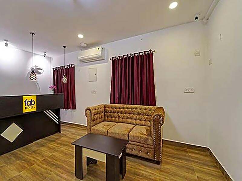 Namadhu Illam by FabHotel – Chennai, IL