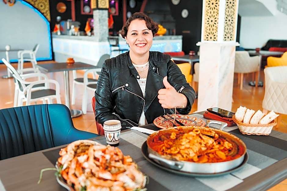 auberge Lacasa latifa vue sure mere moulay bousselham