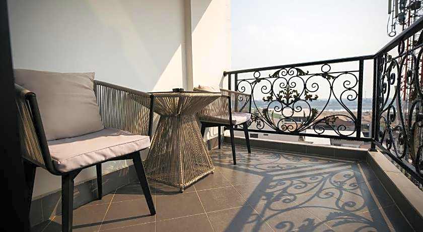 SureStay Hotel by Best Western Vientiane