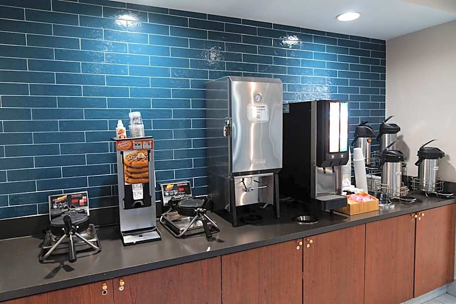 La Quinta Inn & Suites by Wyndham Bannockburn-Deerfield