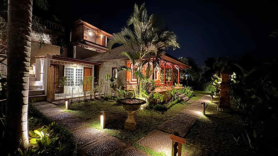Villa Karma Loka