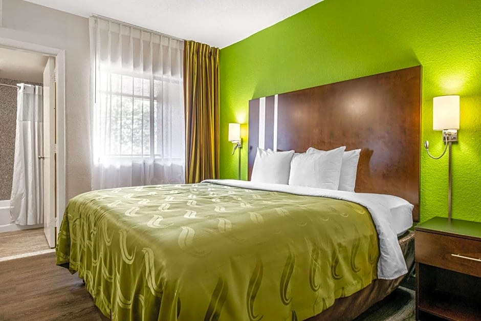 Quality Inn & Suites - Jacksonville