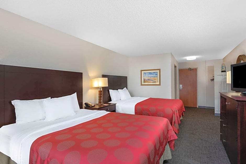 Ramada by Wyndham West Palm Beach Airport