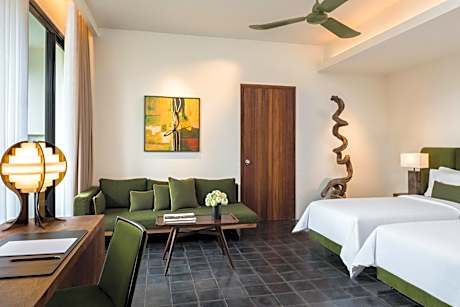 Deluxe Double or Twin Room with Pool View