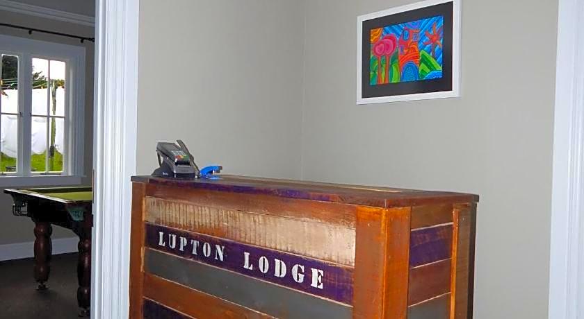 Lupton Lodge