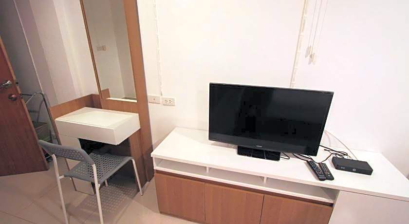 Napaville Huai Khwang Hostel