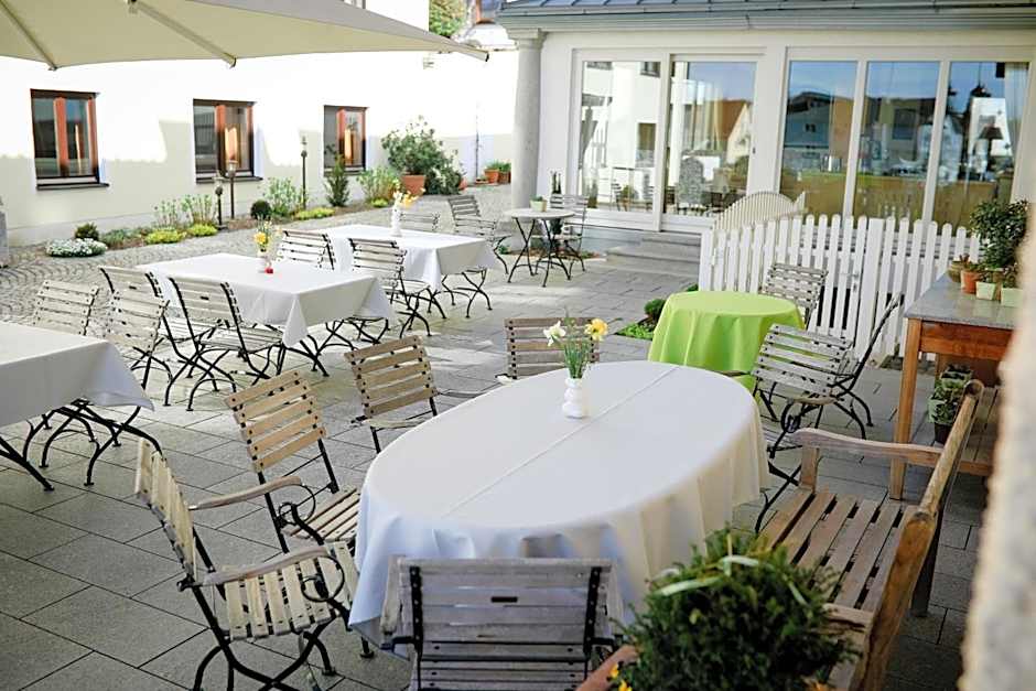 Hotel Burgwirt