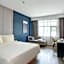 Atour X Hotel Zhuhai Gongbei Port High-speed Railway Station