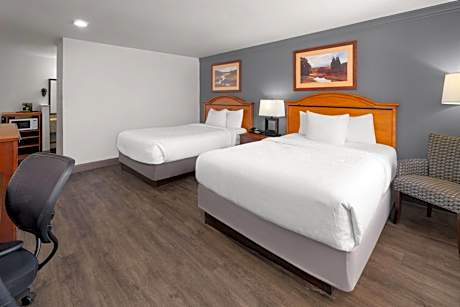 King Room with Sofa Bed - Non-Smoking