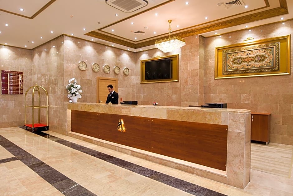 Alrazi Hotel