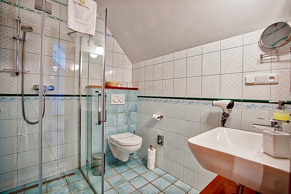 Hotel U Pekaře - Jítravský Dvorec