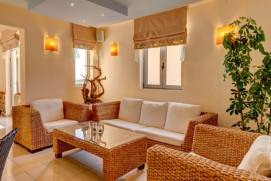 Sunrise Beach Suites