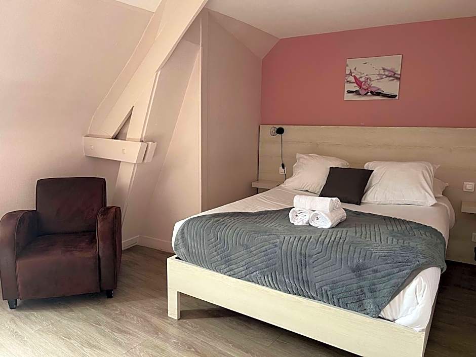 Brit Hotel Du Dauphin L'Aigle