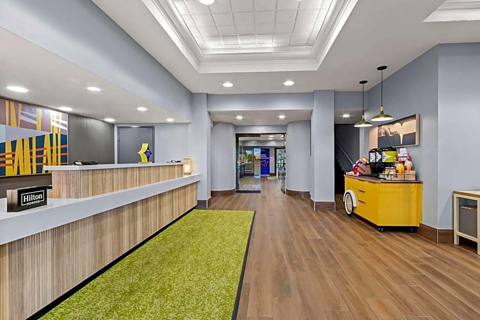 Spark by Hilton Fountain Hills Scottsdale